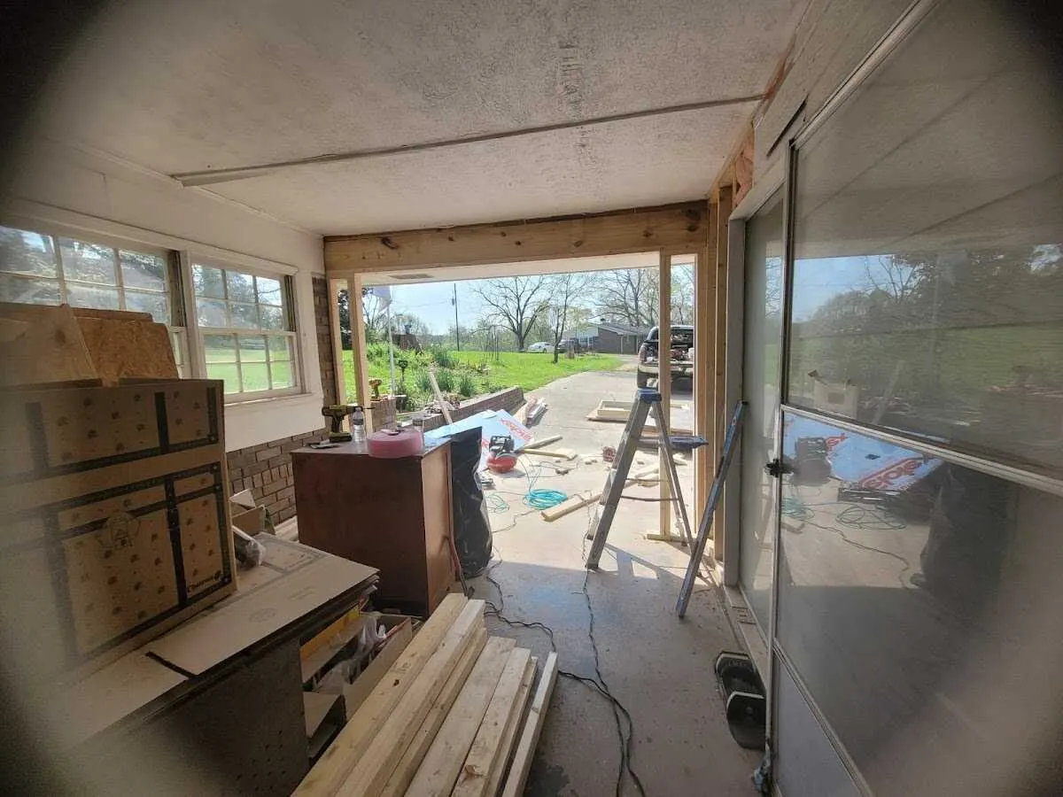 Air movers and dehumidifier for Drying & Dehumidification in Beach Park